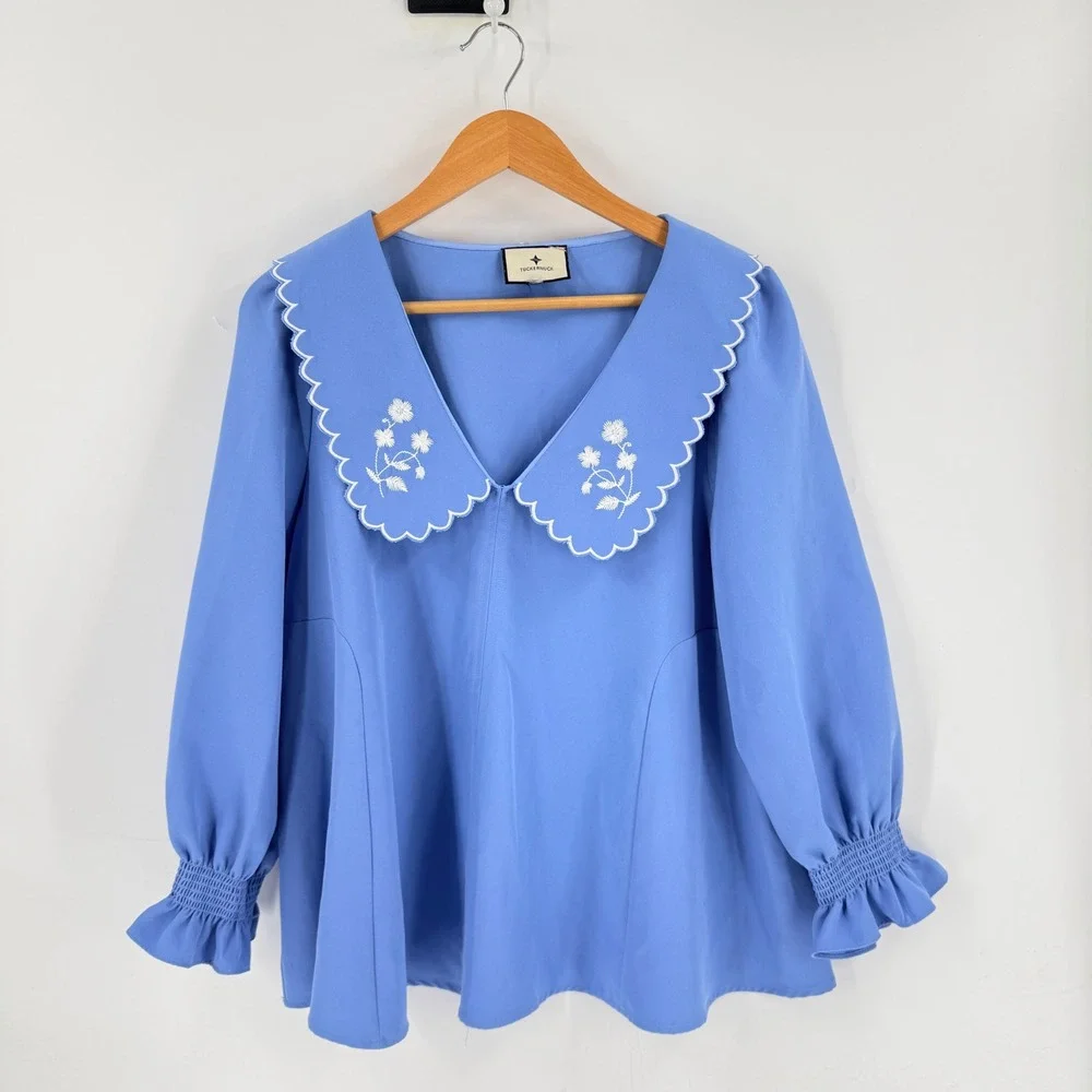 Tuckernuck Easton Blouse Blue Embroidered Scallop Collar Puff Sleeve Size L